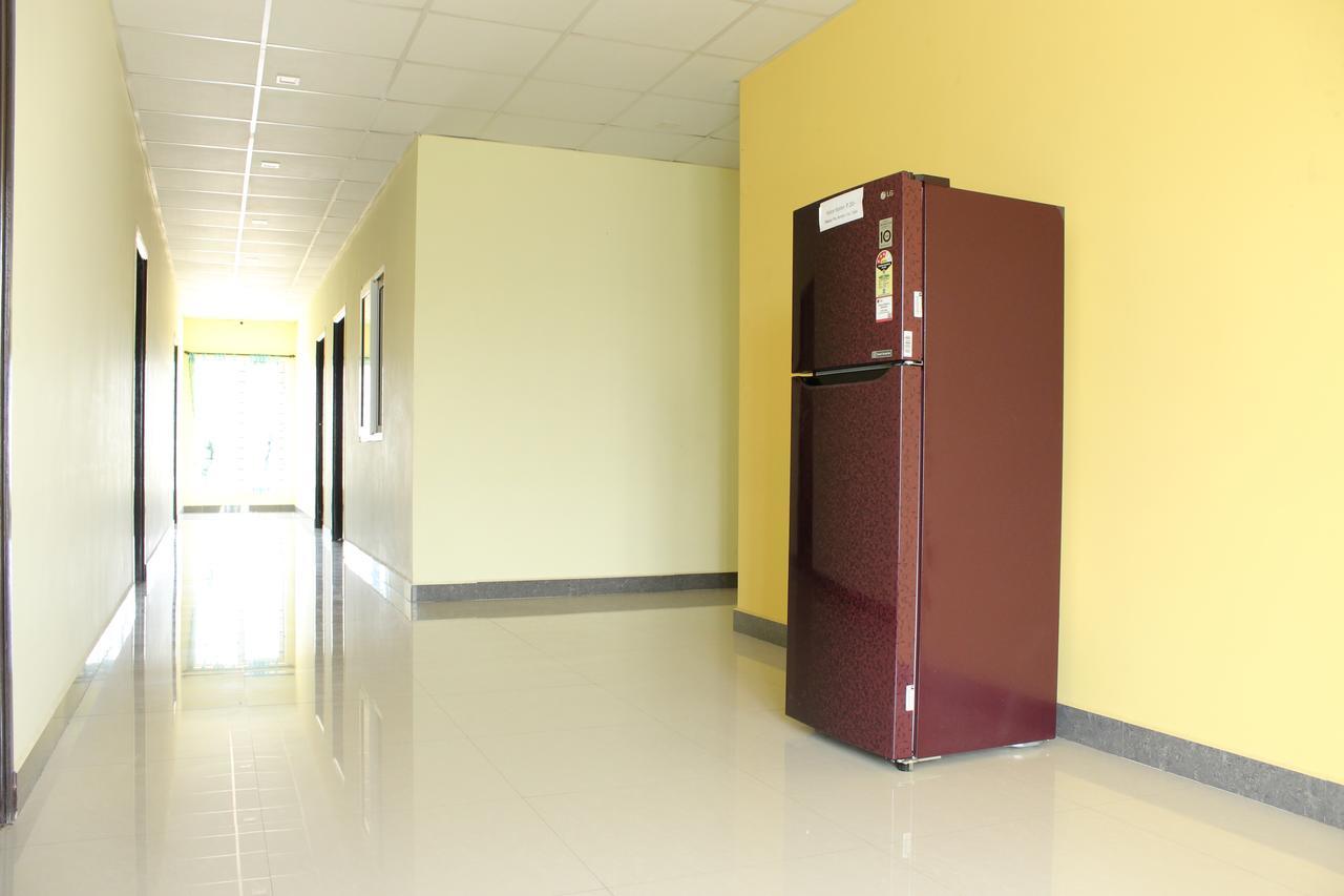 Chandran Hyline Madrás Exterior foto